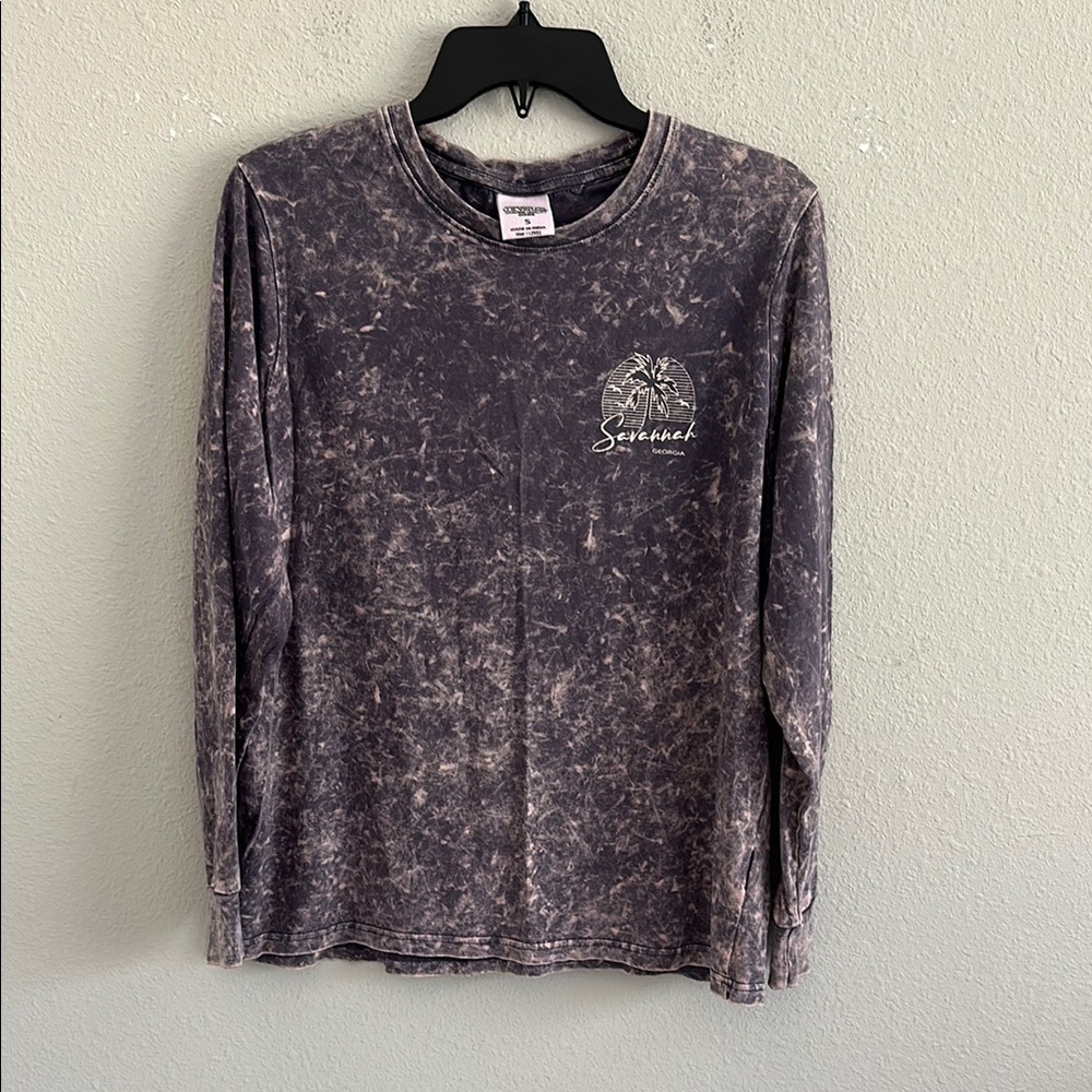 Established 1965  US vintage savannah Georgia long sleeve shirt small